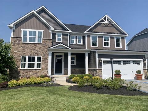 7646 Dominick Dr, North Huntingdon, PA 15642