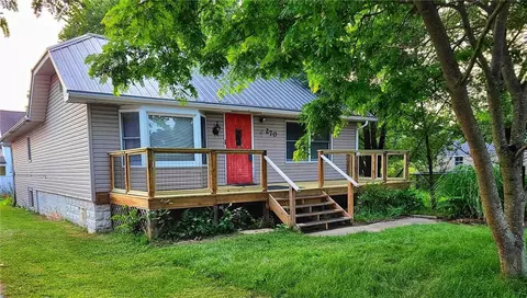 270 Connoquenessing Main St, Evans City, PA 16033