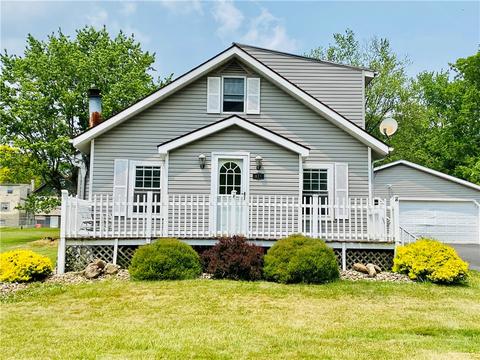 419 Falls Ave, New Castle, PA 16105
