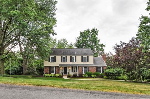 665 Trotwood Ridge Rd, Pittsburgh, PA 15241