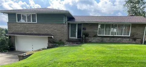 205 Sterling Ave, Masontown, PA 15461