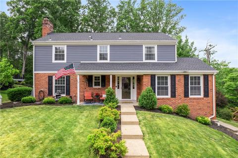 9059 Meadow Oaks Dr, Allison Park, PA 15101