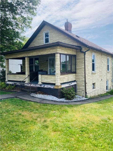 1897 Arlington Ave, Washington, PA 15301