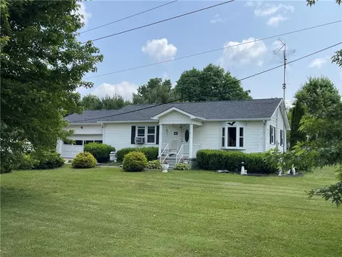 123 Shoshone Trl, Mercer, PA 16137