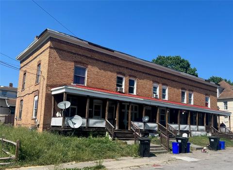 303 Phillips St, New Castle, PA 16101