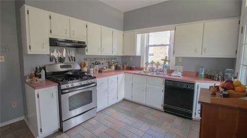 613 Cedar St, Irwin, PA 15642 photo 8