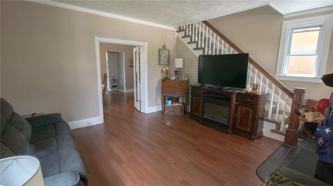 613 Cedar St, Irwin, PA 15642 photo 6