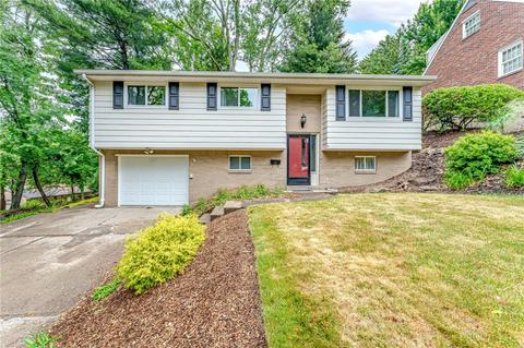 9 Fairview Rd, Pittsburgh, PA 15221
