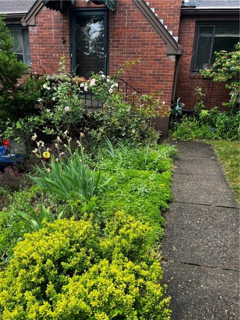 9493 Meadow, Allison Park, PA 15101