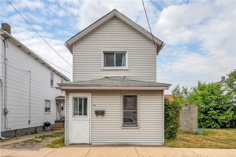 304 Beech St, Vandergrift, PA 15690 photo 23