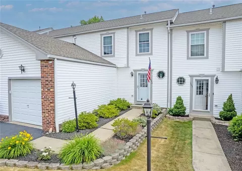 1402 Chelsea Dr, Imperial, PA 15126