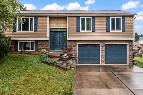 221 Deer Dr, Washington, PA 15301