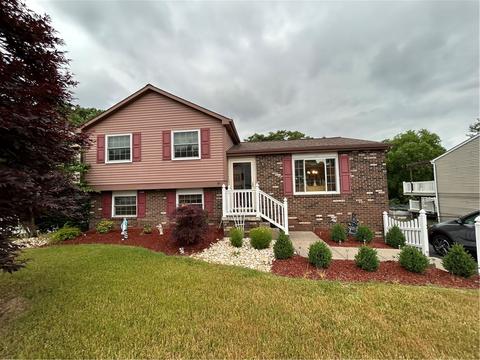 309 Rampart Blvd, New Kensington, PA 15068