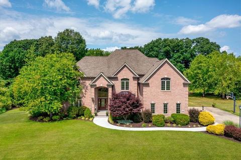 504 Langdon Dr, Gibsonia, PA 15044