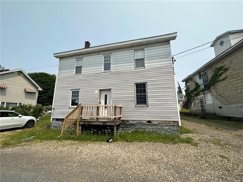 400 Foster St, Gallitzin, PA 16641