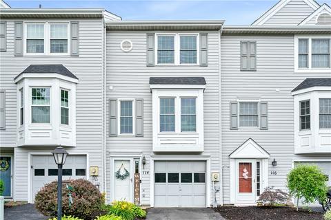 114 Westbrooke Ln, Coraopolis, PA 15108