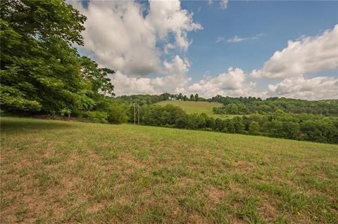 27 La Mantia Lane, Blairsville, PA 15717