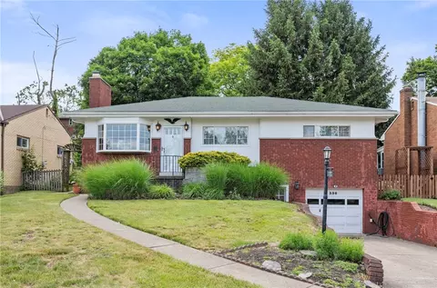 338 Twin Oaks Rd, Pittsburgh, PA 15243
