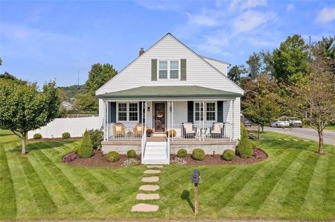 398 Daly Ave, Baden, PA 15005