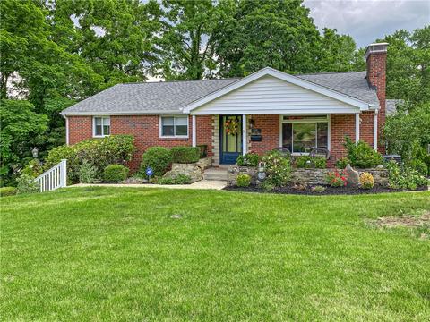 207 Logan Rd, Bethel Park, PA 15102