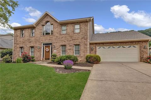 2025 Golfway Dr, Aliquippa, PA 15001