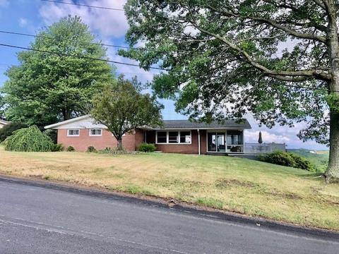 107 Grandvue Dr, Beaver, PA 15009