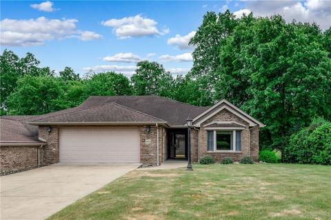 118 B Blossom Dr #B, Butler, PA 16001