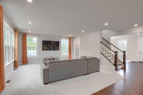 5188 Hampton Place Dr, Gibsonia, PA 15044 photo 9
