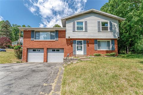 110 Fenwick Dr, Pittsburgh, PA 15235
