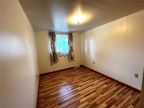 59 Withrow, Eighty Four, PA 15330 photo 13