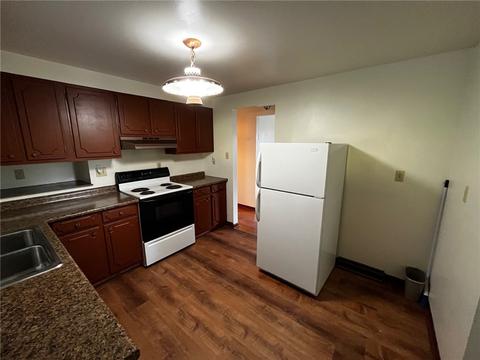 59 Withrow, Eighty Four, PA 15330 photo 8