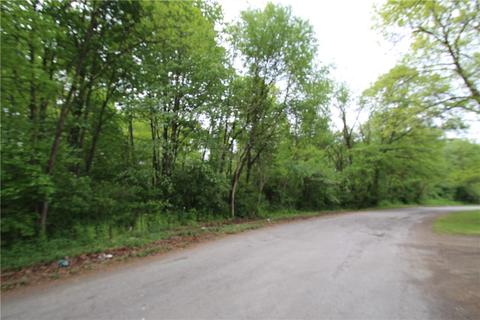 Lot 7 & 8 Deshon Rd., New Castle, PA 16101