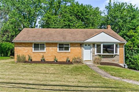 1011 Silver Ln, Mckees Rocks, PA 15136