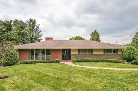 160 Warwick Dr, Pittsburgh, PA 15241