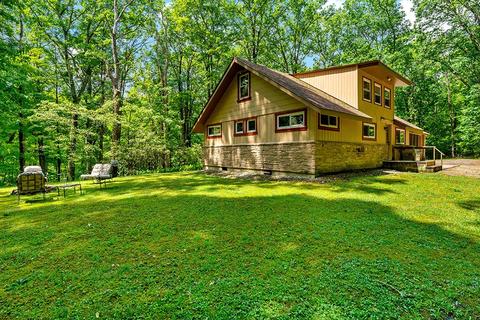 1274 Triple Creek Rd, Champion, PA 15622