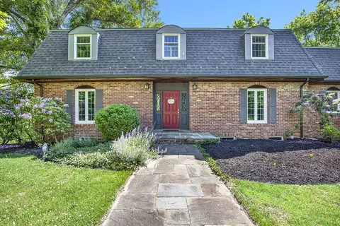 731 Laurel Dr, Ligonier, PA 15658
