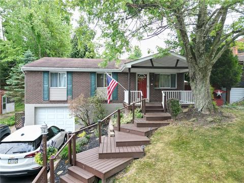 1564 Loretta Dr, Pittsburgh, PA 15235