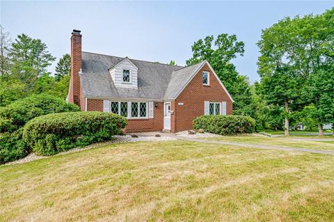 701 Silvis Way, Trafford, PA 15085