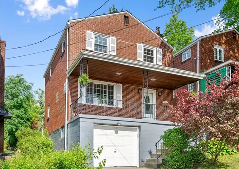 4331 Lydia St, Pittsburgh, PA 15207