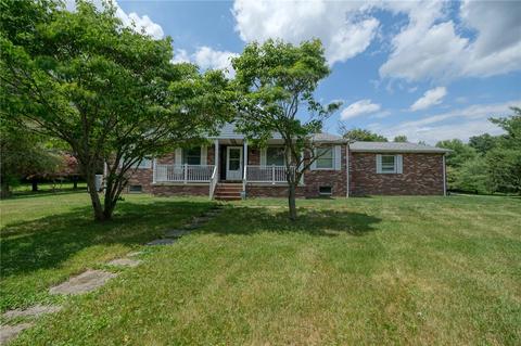 704 Unionville Rd, Prospect, PA 16052