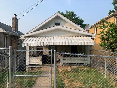 521 7th Ave, Coraopolis, PA 15108