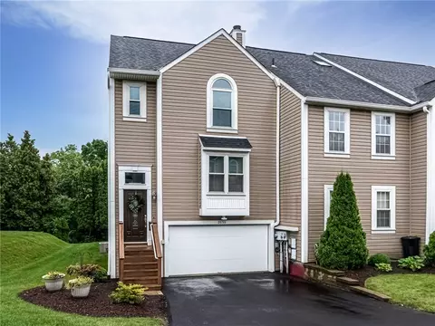2659 Hunters Point Dr, Wexford, PA 15090