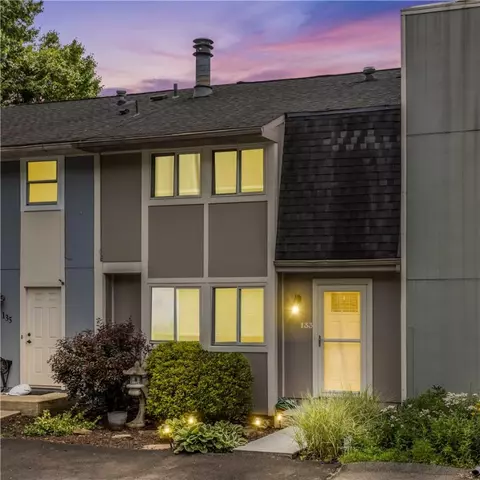 133 Rampart Blvd, New Kensington, PA 15068