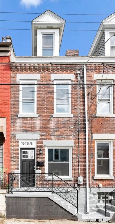 3468 12 Ligonier St, Pittsburgh, PA 15201