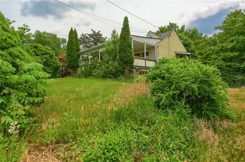 224 Oak Rd, Gibsonia, PA 15044