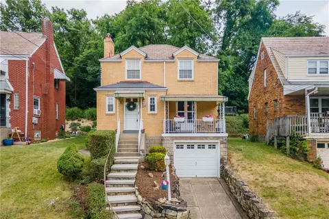 204 Kaufmann Ave, Pittsburgh, PA 15227