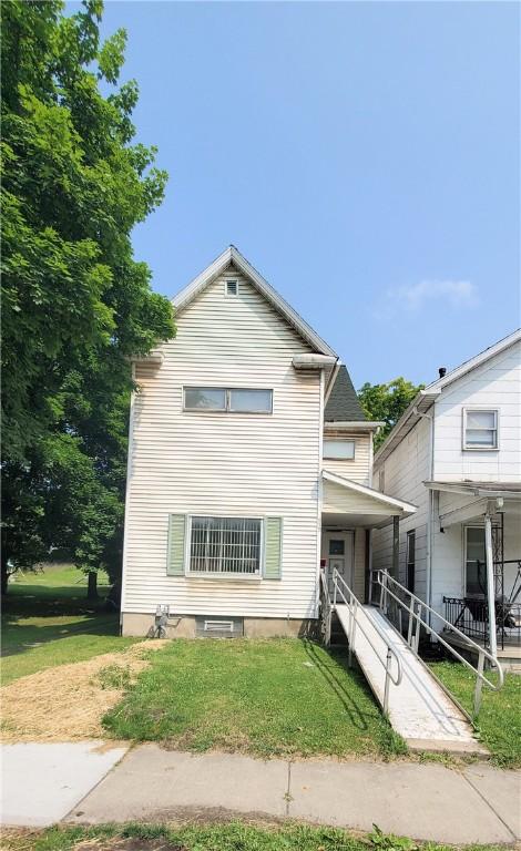 515 N Cedar St, New Castle, PA 16102