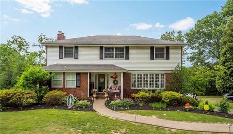 520 Miranda Rd, Pittsburgh, PA 15241