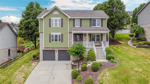 1366 Samantha Way, North Huntingdon, PA 15642