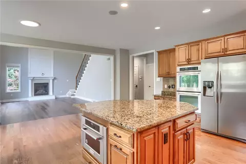 818 Mount Pleasant Rd, Mars, PA 16046 photo 15